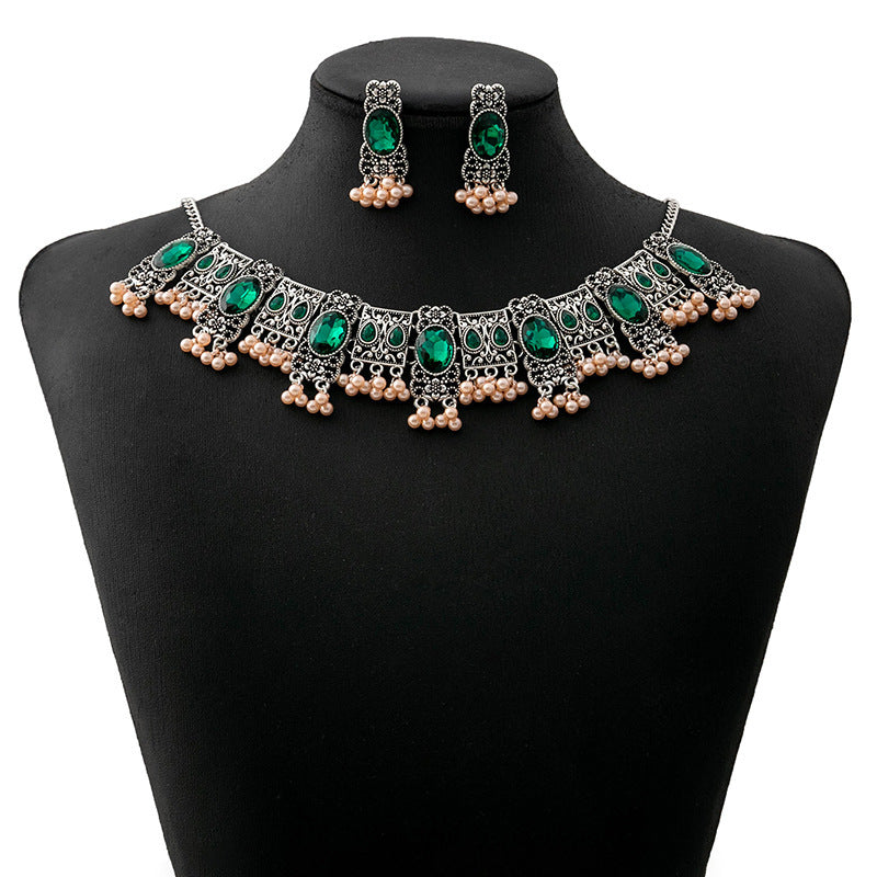 Boucles d'oreilles vertes avec pendentif pour femmes