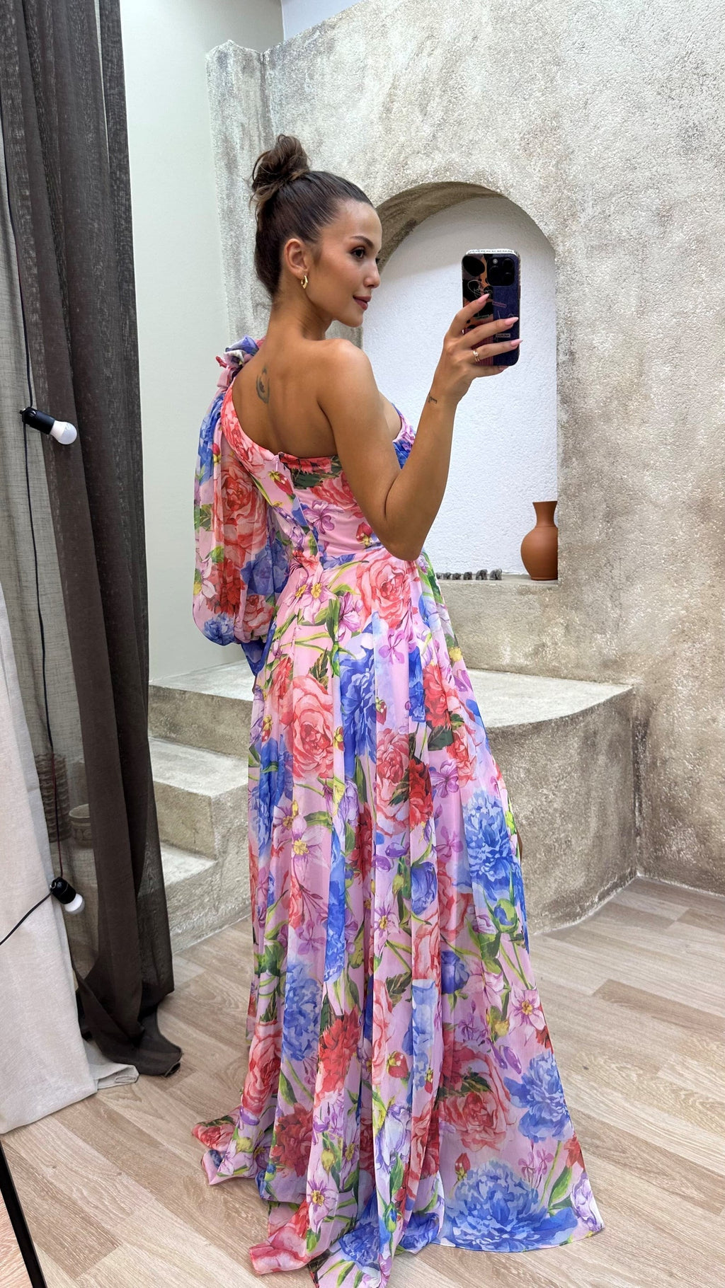 Marchmel | Robe femme élégante fluide aux épaules pour événements d’été