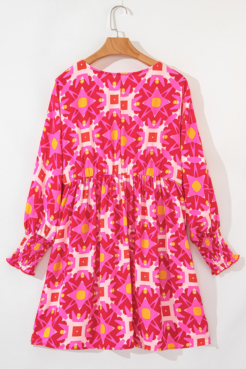 Mini-robe smockée rose à motifs géométriques manches longues esprit bohème pour femmes