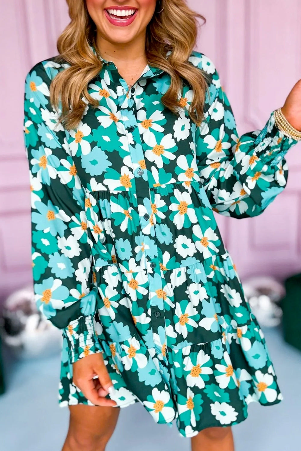 Robe chemise verte à fleurs manches longues bouffantes élégante pour femmes