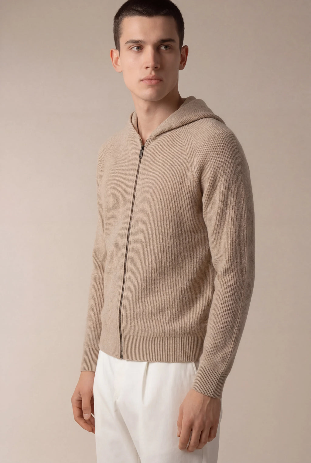 HOODIE EN MAILLE CABLE TAUPE