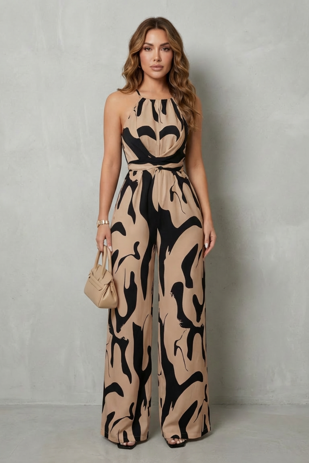 Marchmel | Femme Combinaison à imprimé abstrait avec col halter – Pantalon large
