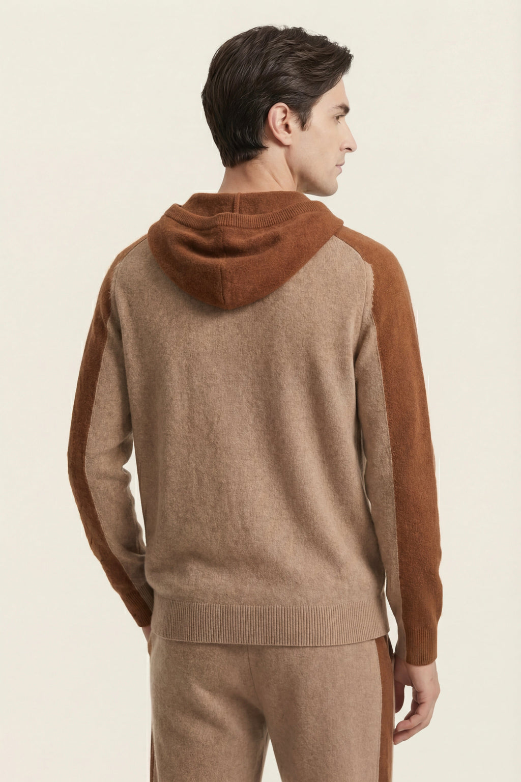 Ensemble de Sport en Cachemire Jaquard Beige