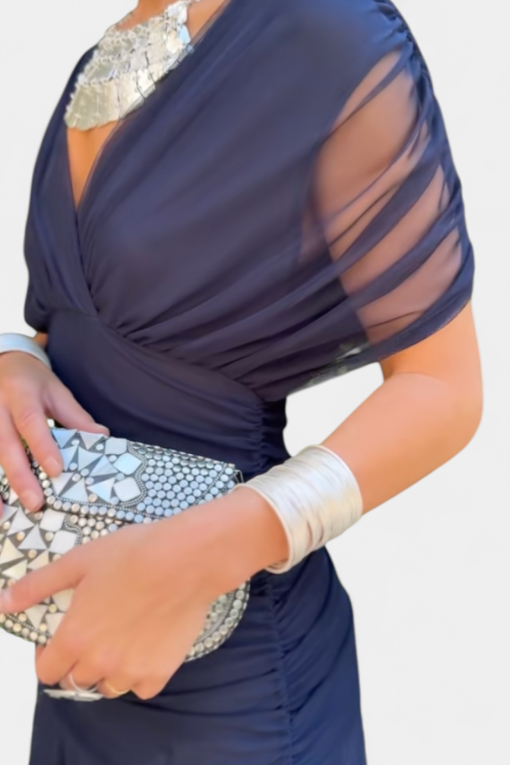 Marchmel | Robe longue froncée pour femme avec col en V élégante fluide