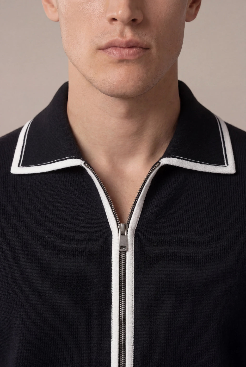 Carveli Classic City Zip Up Noir