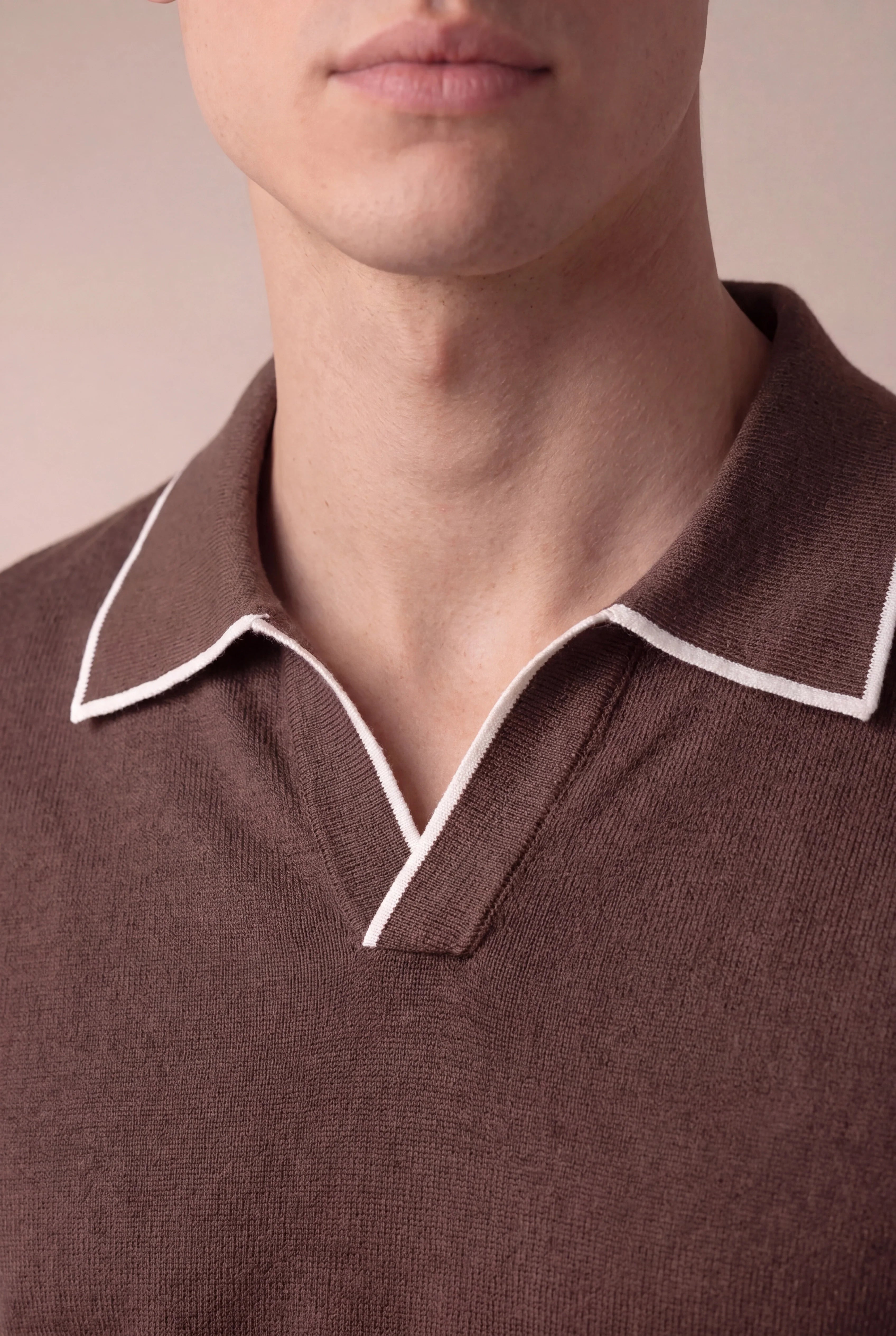 Marchmel | Polo marrón sin botones para hombre